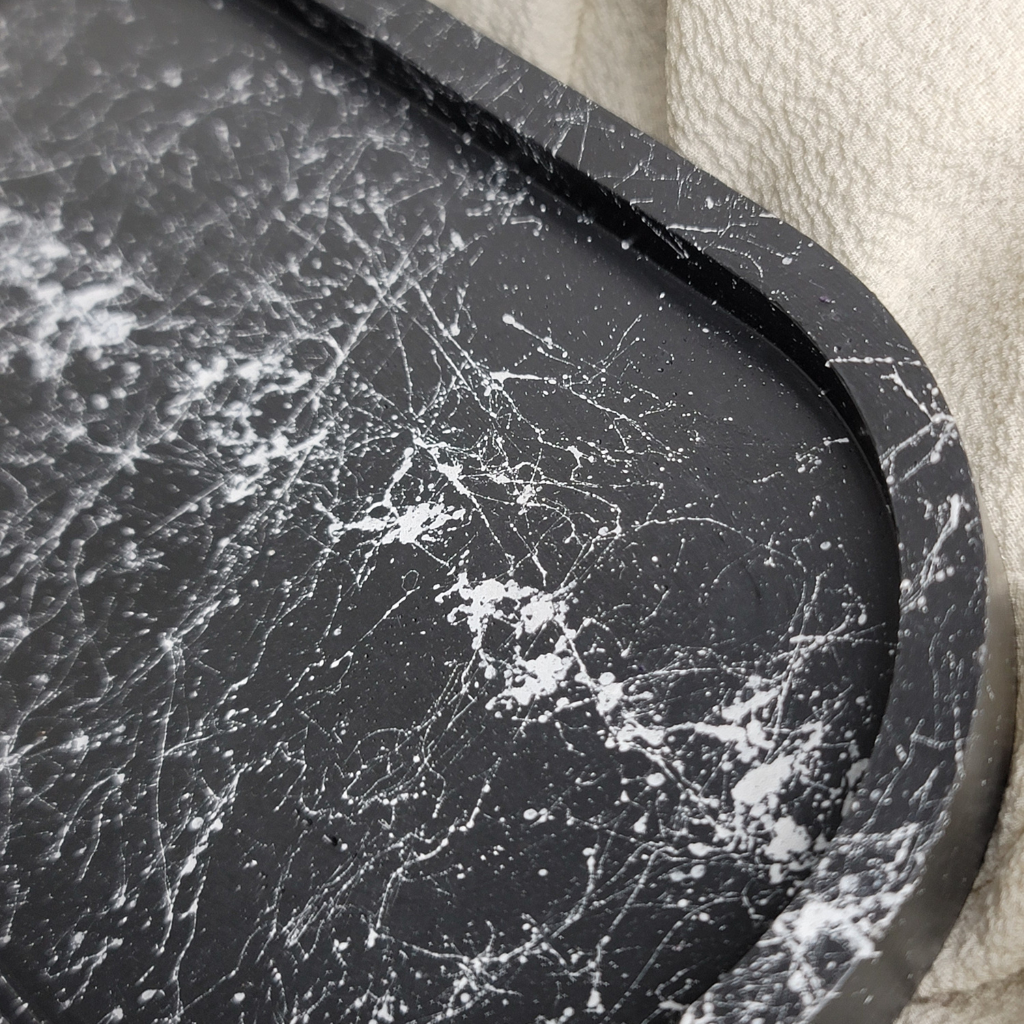 THE OC TRAY (Static Collection)