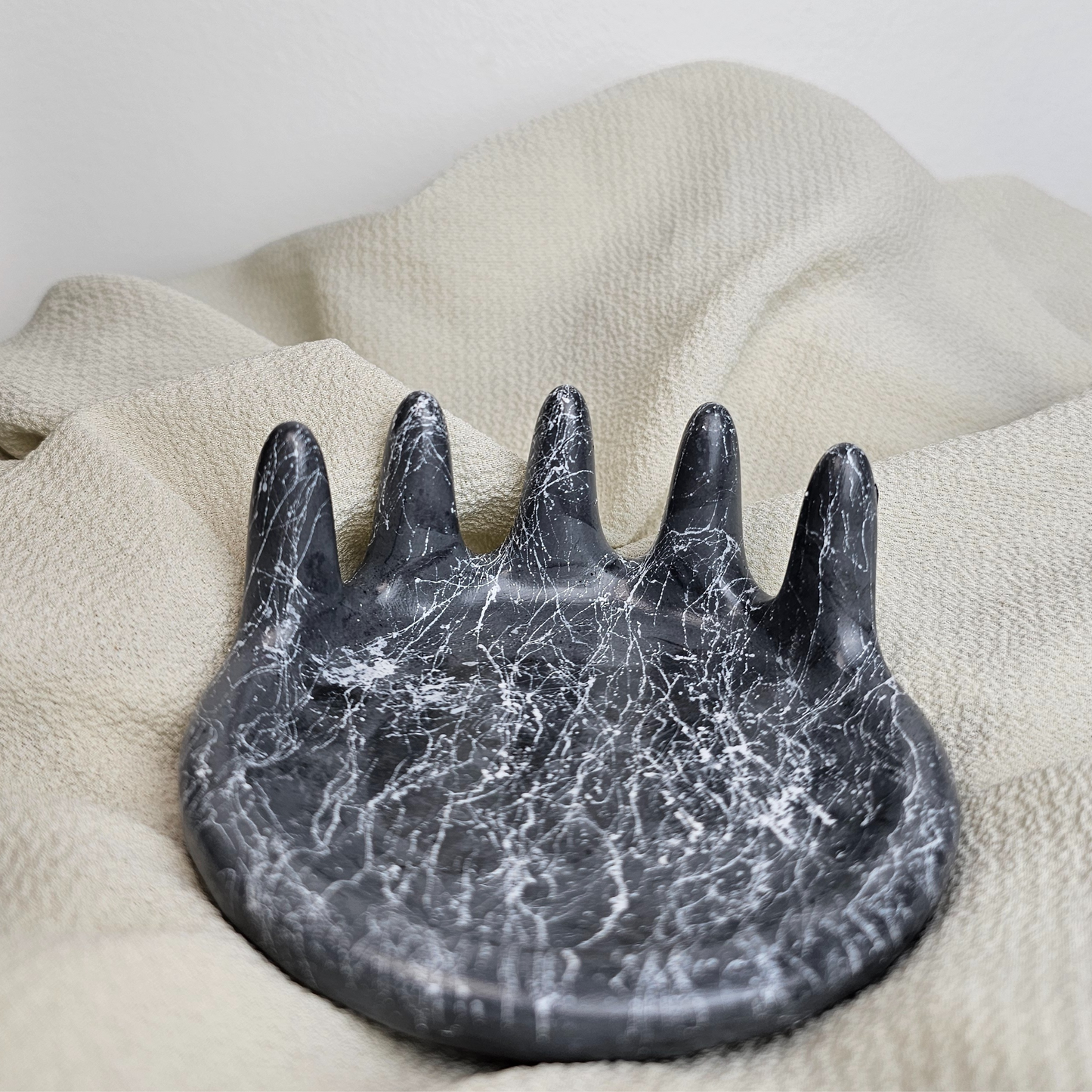 THE RING DISH (Static Collection)