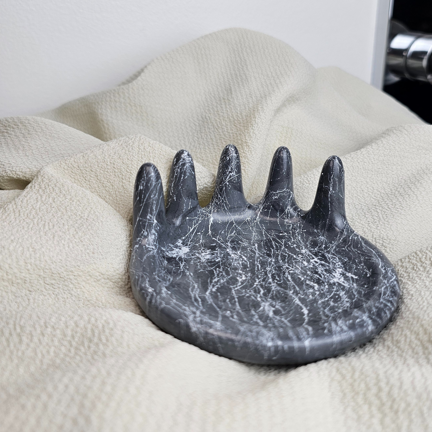 THE RING DISH (Static Collection)