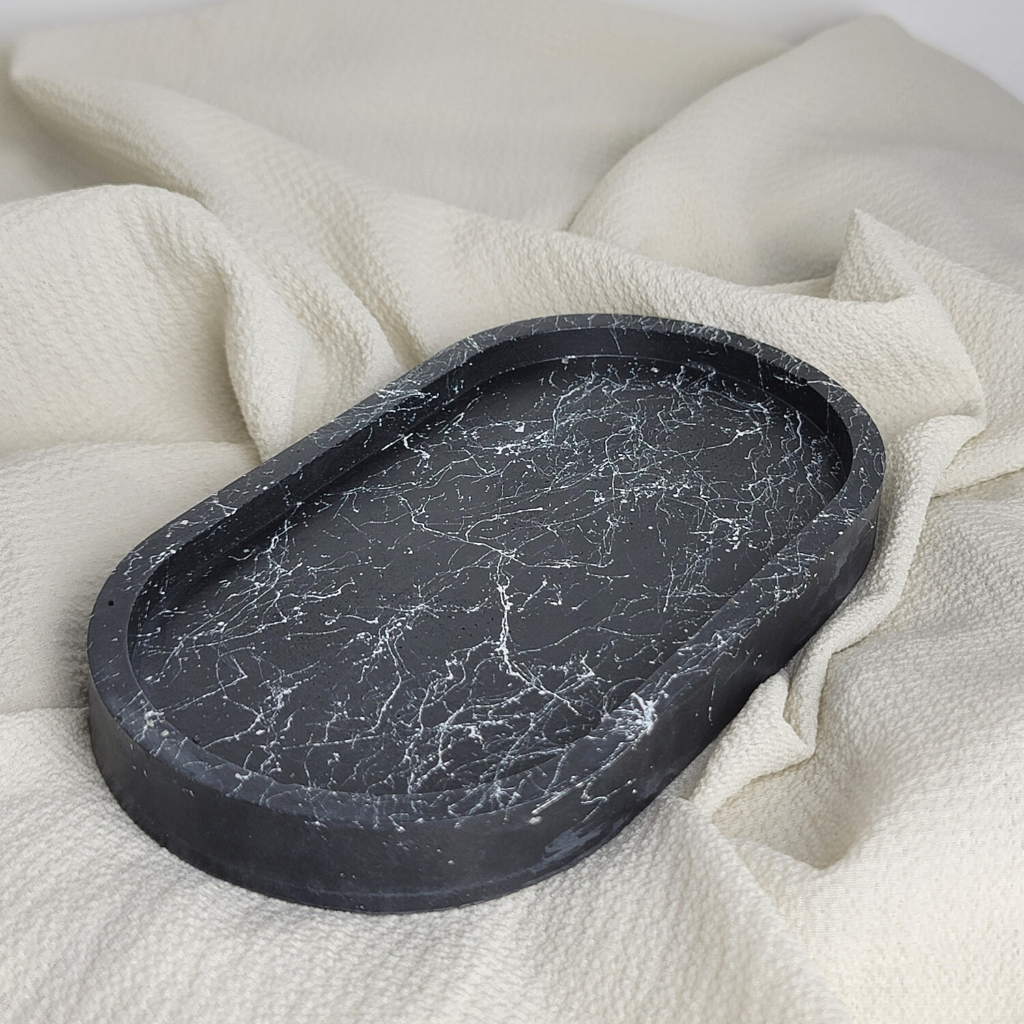 THE OC TRAY (Static Collection)