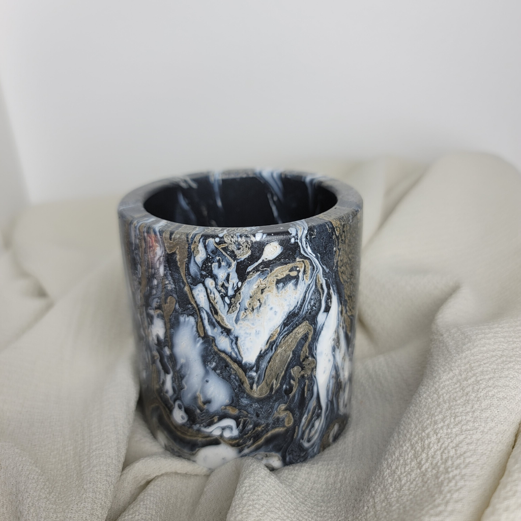 THE PETIT CYLINDER (Abstract Collection)