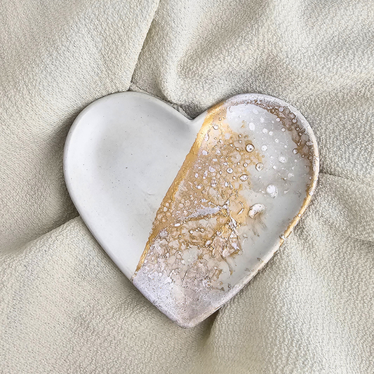 THE HEART TRAY