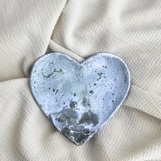 THE HEART TRAY
