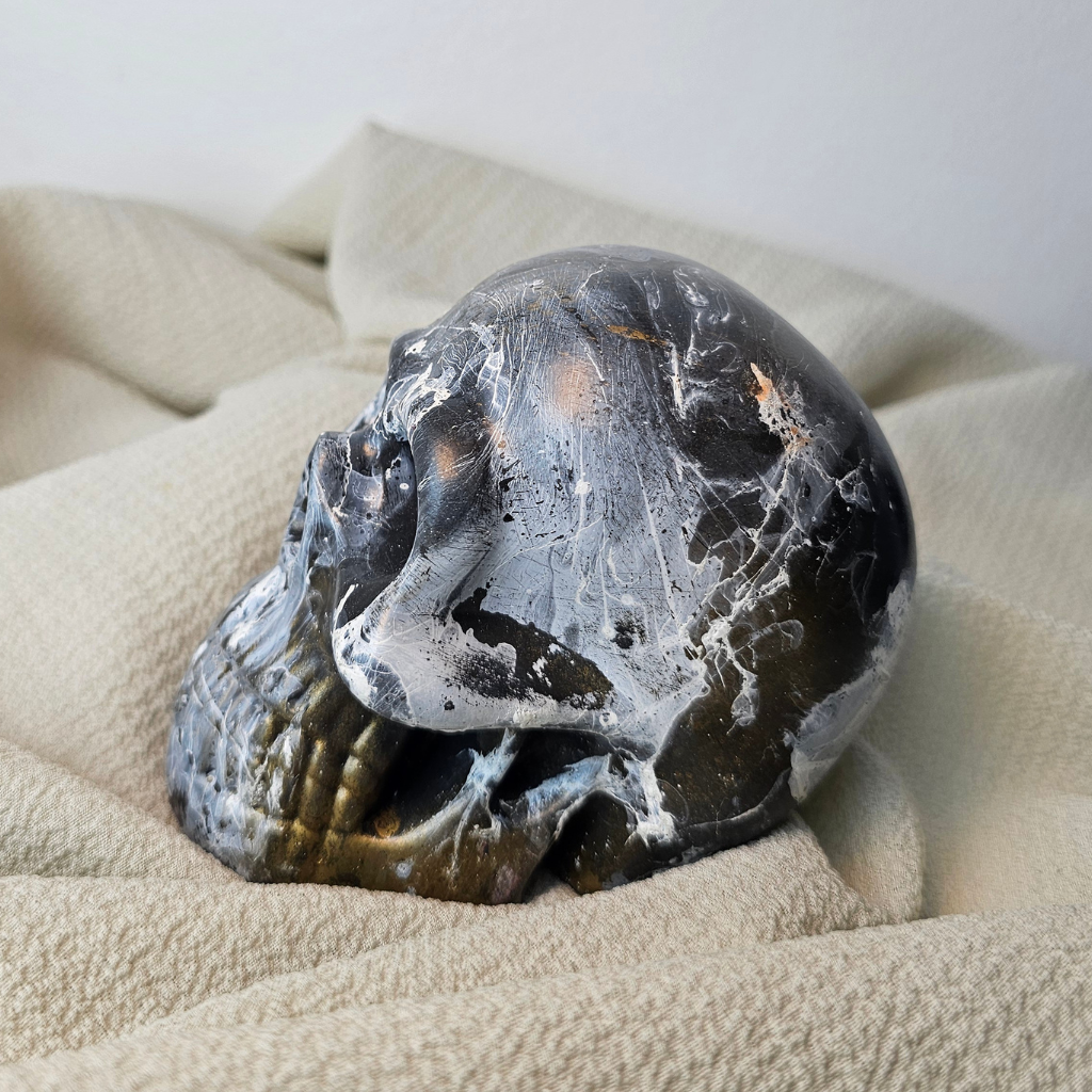 THE SKULL