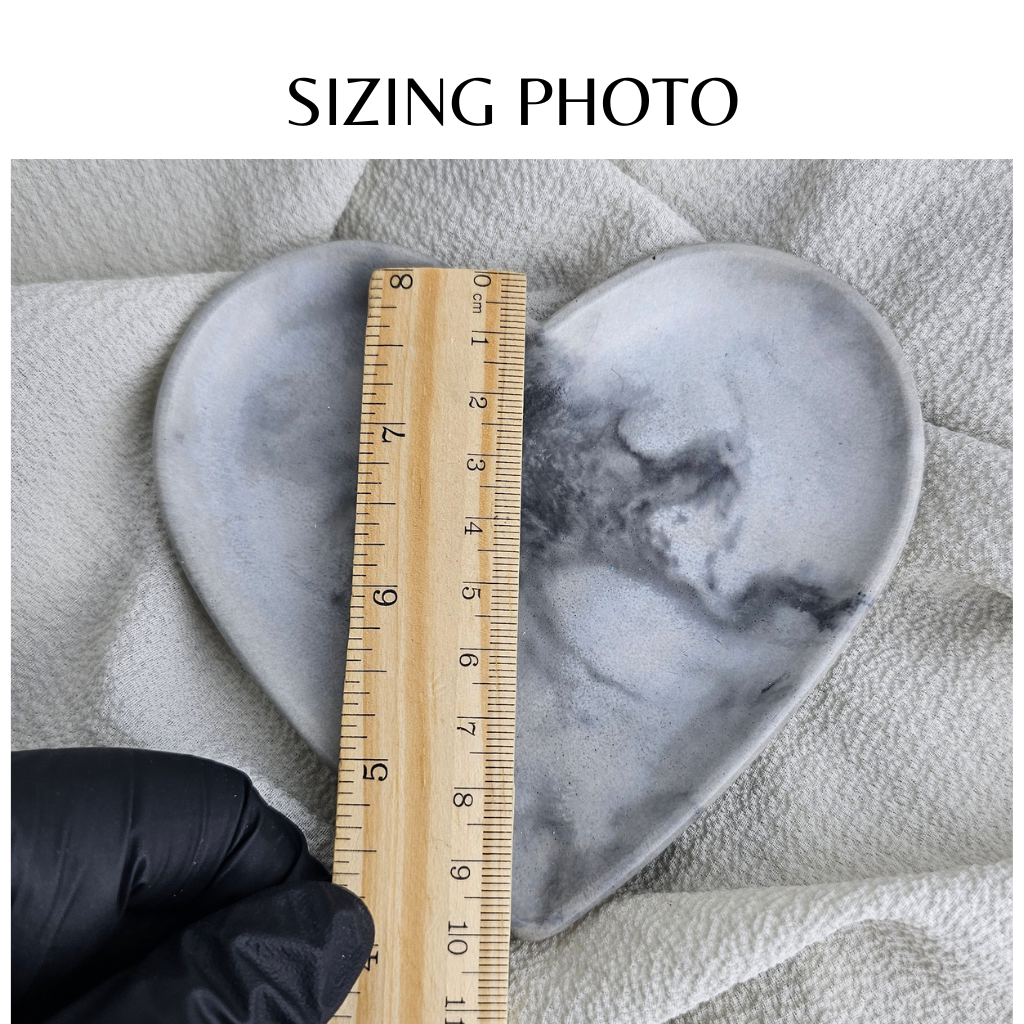THE HEART TRAY