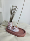 Incense holder and tray set