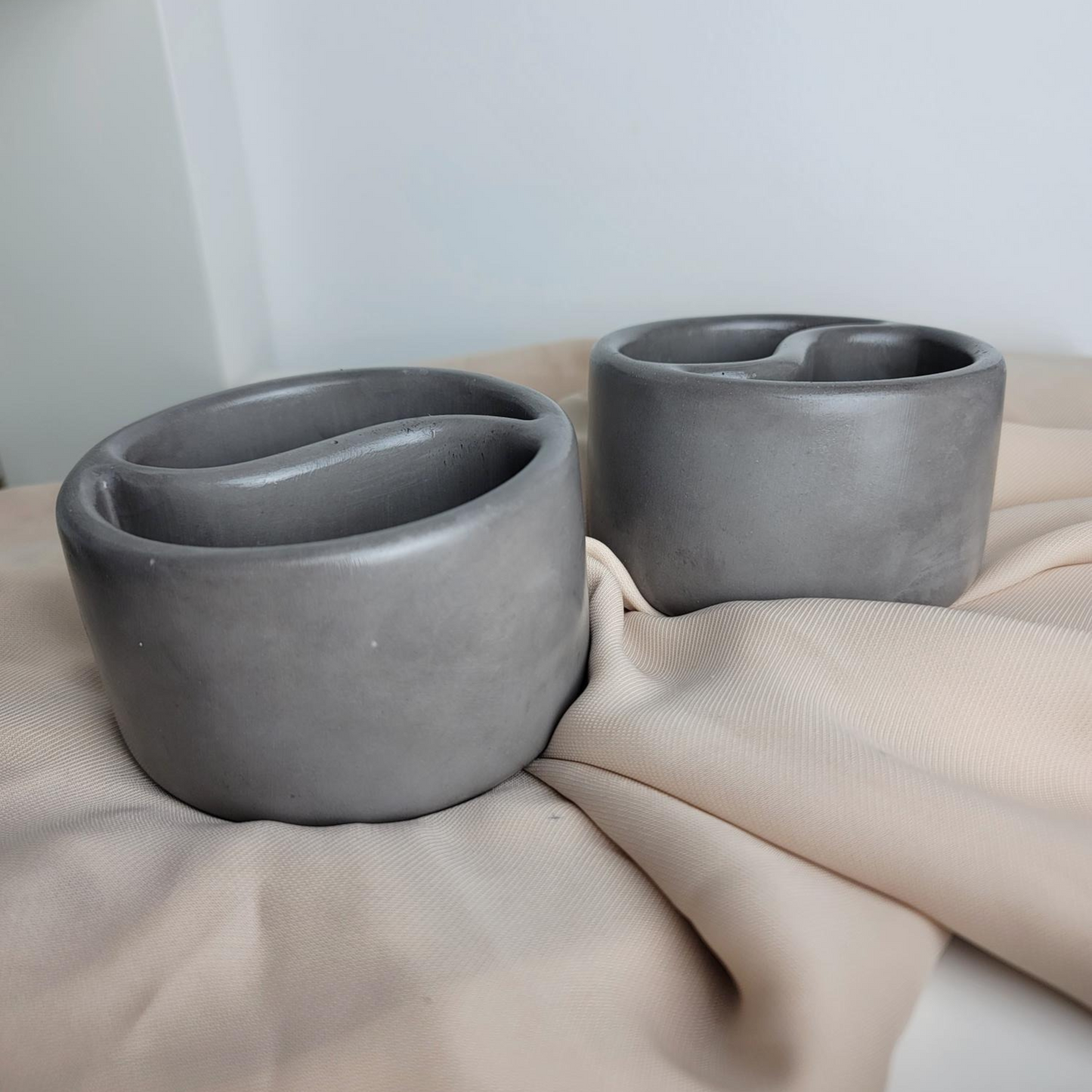 6 sealed Concrete Vessels | light grey | YinYang 7oz