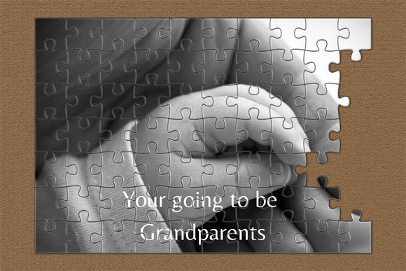 Grandparents surprise puzzle (Greyscale)